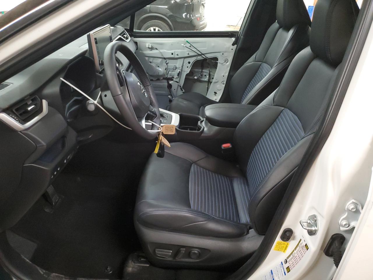 2022 TOYOTA RAV4 XSE VIN:4T3E6RFV4NU105008