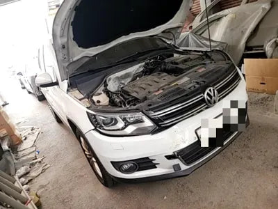 2015 Volkswagen Tiguan VIN: