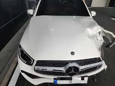 2022 Mercedes-Benz GLC 300 VIN: