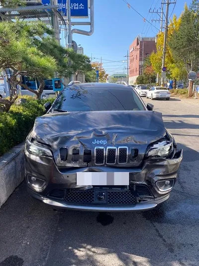 2020 Jeep Cherokee VIN: