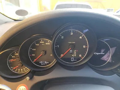 2016 Porsche Cayenne VIN:
