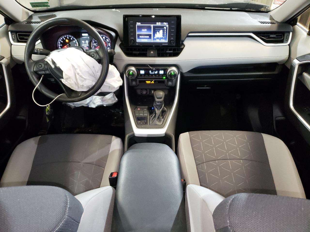 2022 TOYOTA RAV4 XLE VIN:2T3P1RFV0NW300305