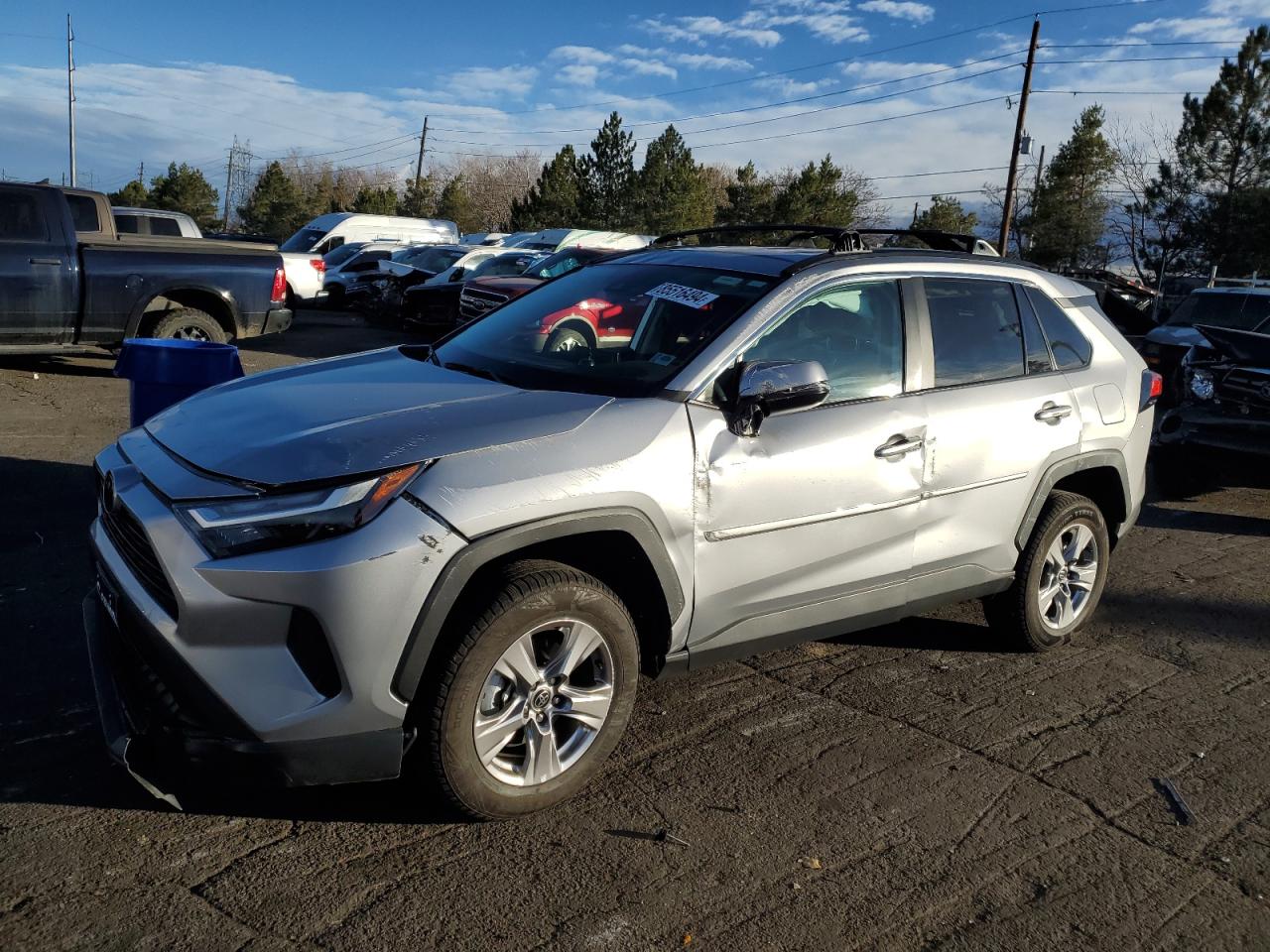 2022 TOYOTA RAV4 XLE VIN:2T3P1RFVXNC321681