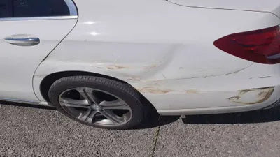 2017 Mercedes-Benz E 300 VIN: