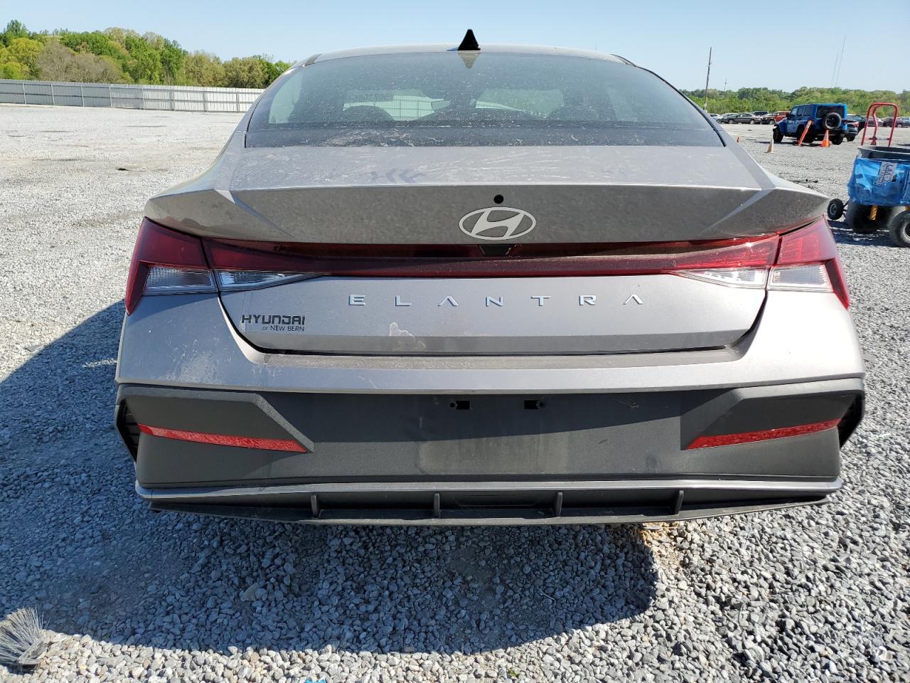 2024 HYUNDAI ELANTRA SE VIN:KMHLL4DG6RU676196