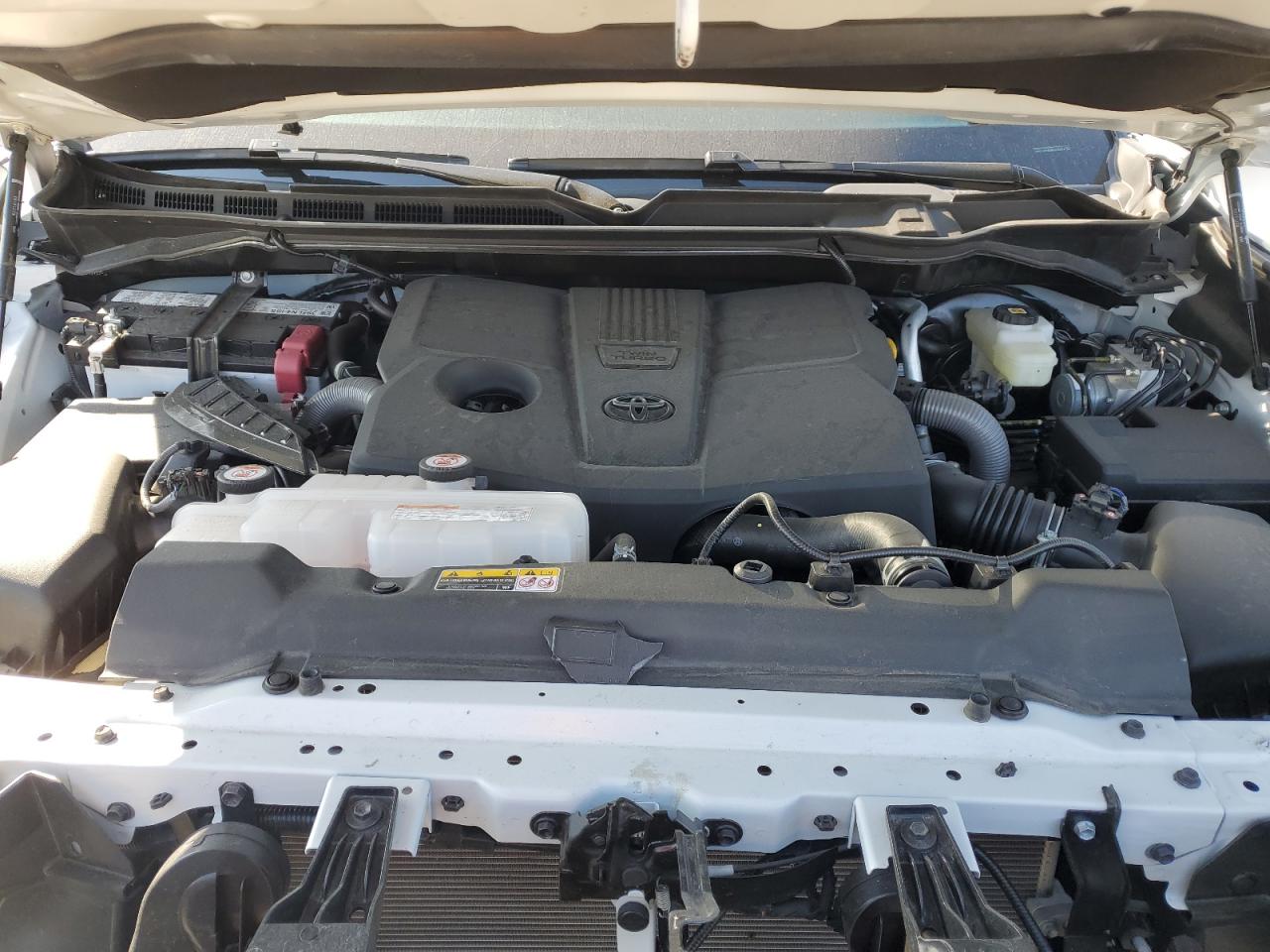 2024 TOYOTA TUNDRA CREWMAX SR VIN:5TFLA5DB8RX226794