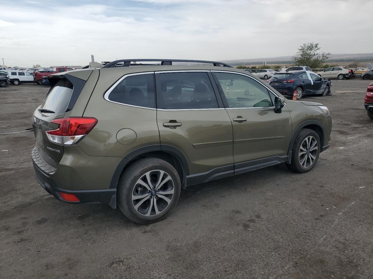 2022 SUBARU FORESTER LIMITED VIN:JF2SKAPC9NH511189