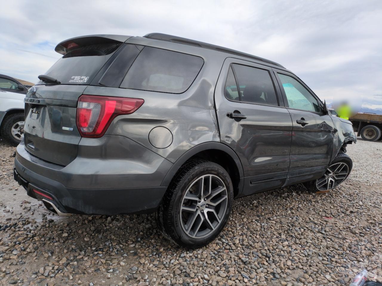 2023 FORD EXPLORER SPORT VIN:1FM5K8GT2HGA27651