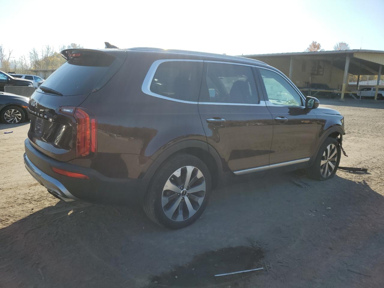 2022 KIA TELLURIDE S VIN:5XYP6DHC1NG232403