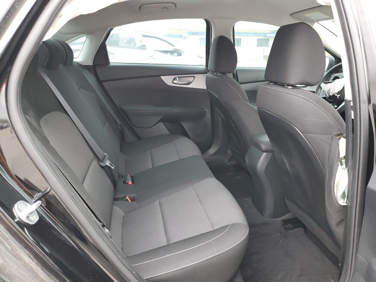 2022 KIA FORTE FE VIN:3KPF24AD4NE501047