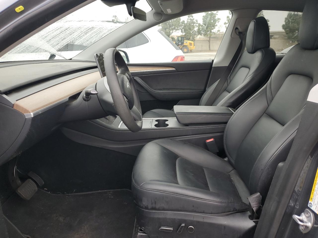 2023 TESLA MODEL Y  VIN:7SAYGDEE6PA103185