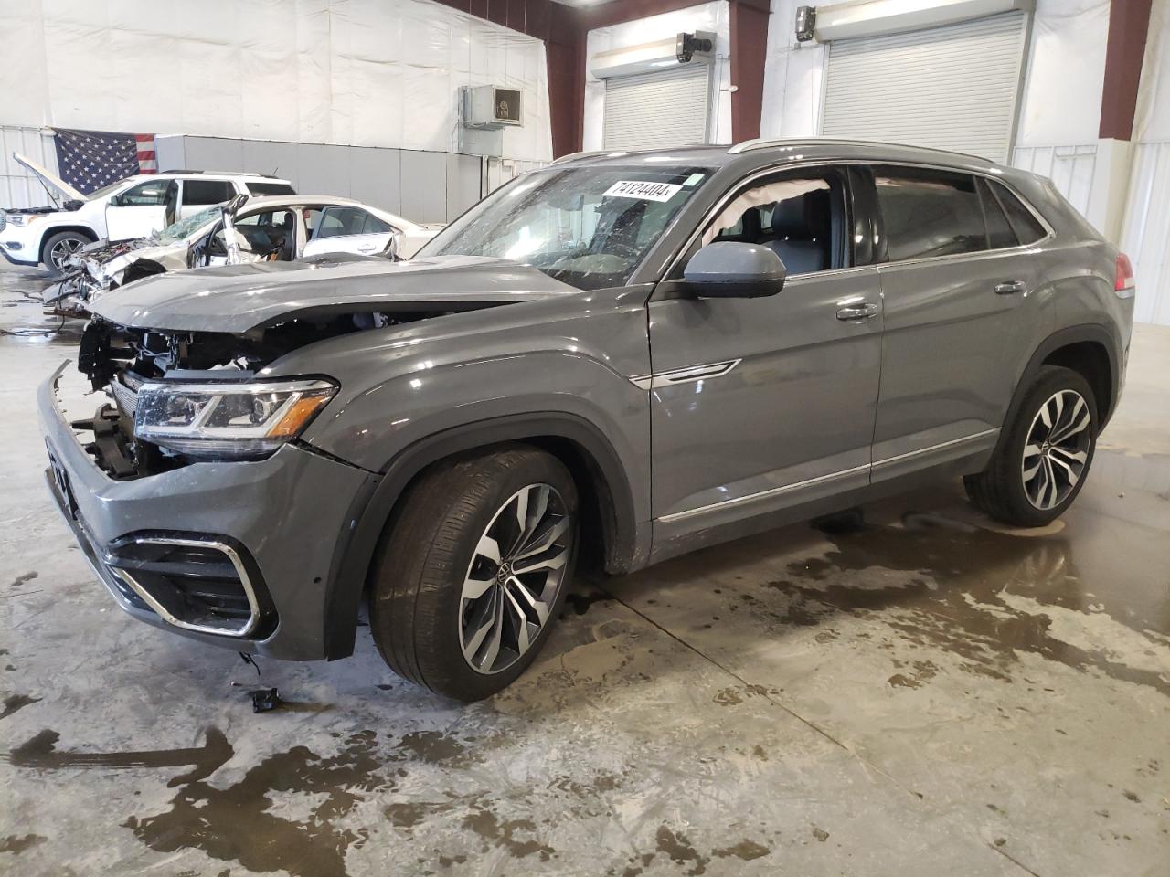 2022 VOLKSWAGEN ATLAS CROSS SPORT SEL PREMIUM R-LINE VIN:1V2FE2CA9NC216784
