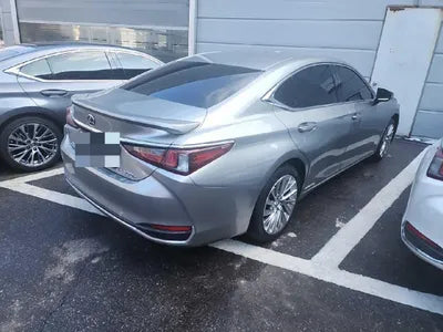 2020 Lexus ES 300 VIN: