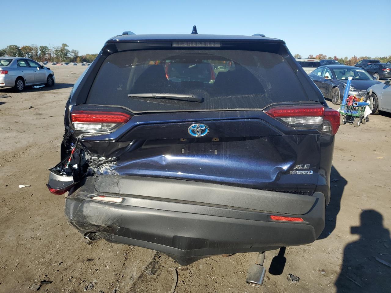 2023 TOYOTA RAV4 XLE VIN:JTMRWRFV1PD198233