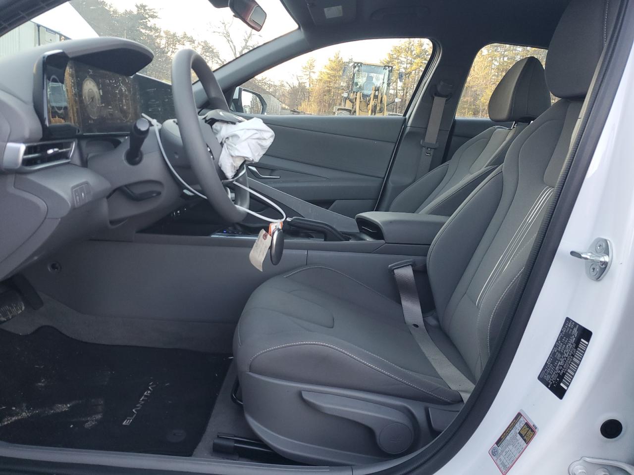 2024 HYUNDAI ELANTRA SEL VIN:KMHLM4DG4RU680230