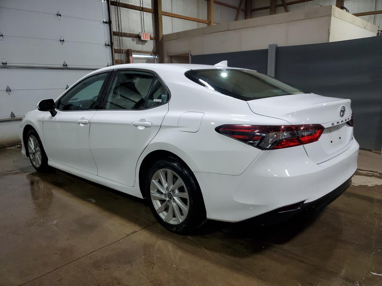 2022 TOYOTA CAMRY LE VIN:4T1C11AK5NU059704