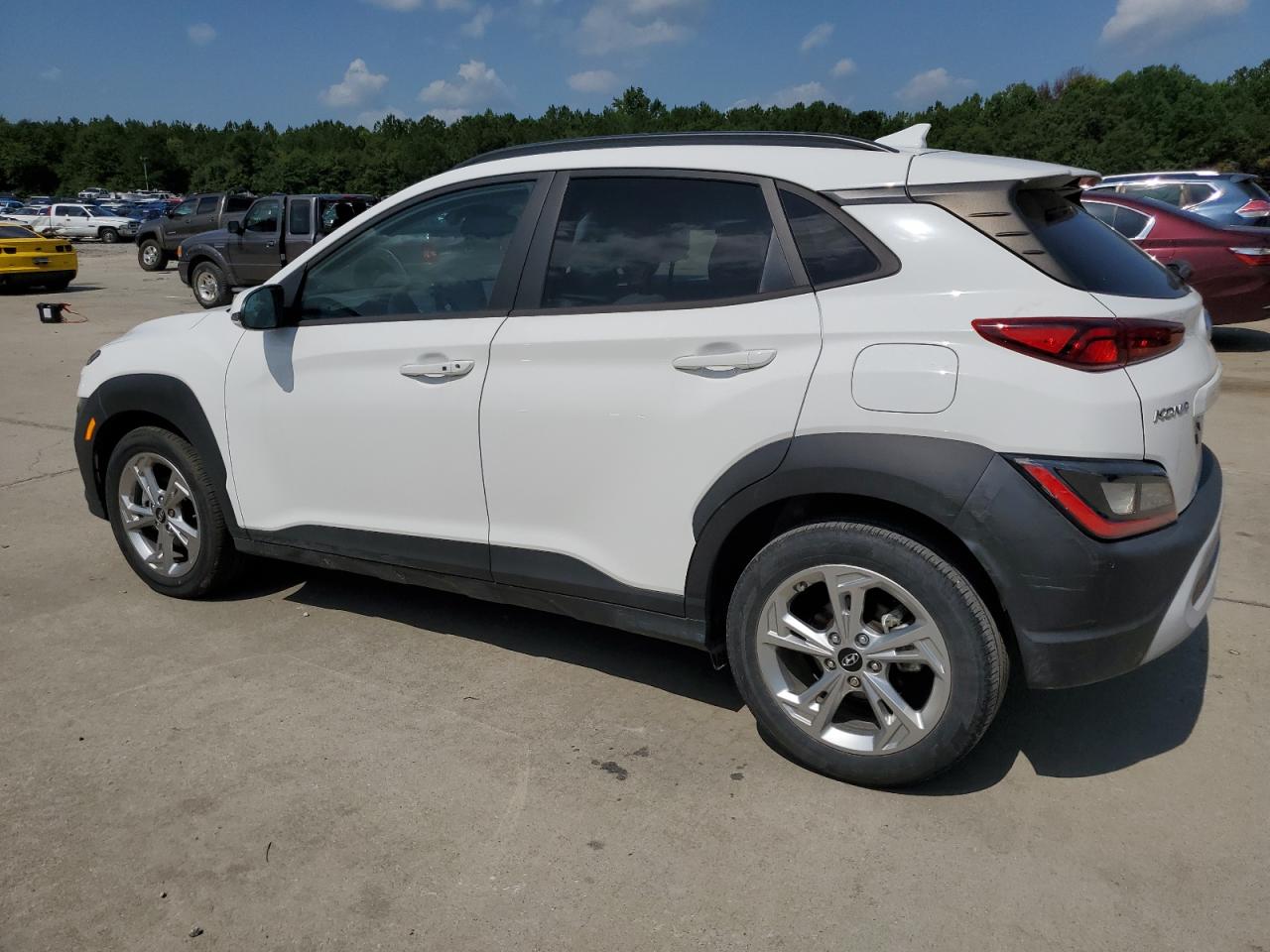 2022 HYUNDAI KONA SEL VIN:KM8K62AB4NU754095