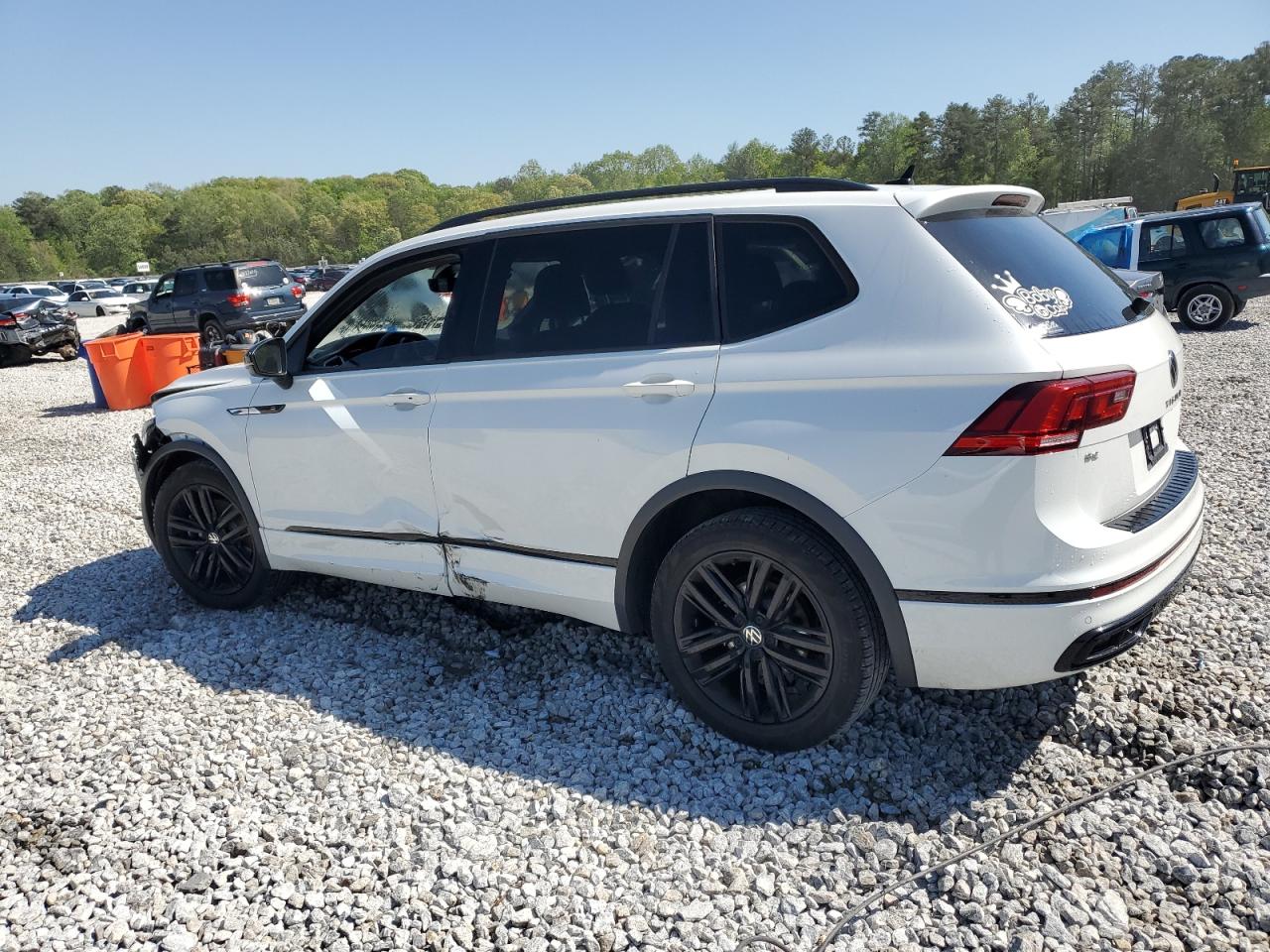 2022 VOLKSWAGEN TIGUAN SE R-LINE BLACK VIN:3VVCB7AX5NM058171