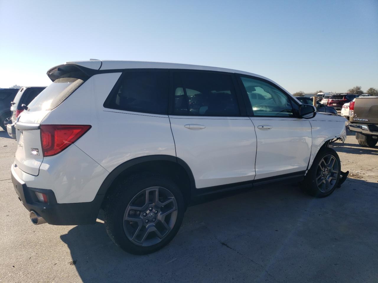 2023 HONDA PASSPORT EXL VIN:5FNYF8H57PB029085