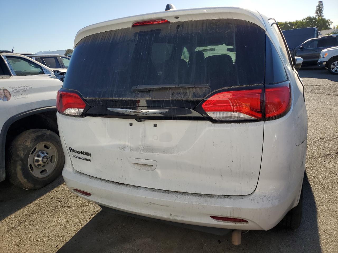 2022 CHRYSLER VOYAGER LX VIN:2C4RC1CGXNR172269
