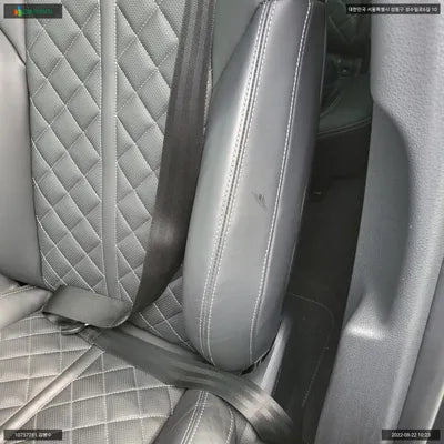 2021 Audi Q8 WAUZZZF16MD019827 VIN:WAUZZZF16MD019827