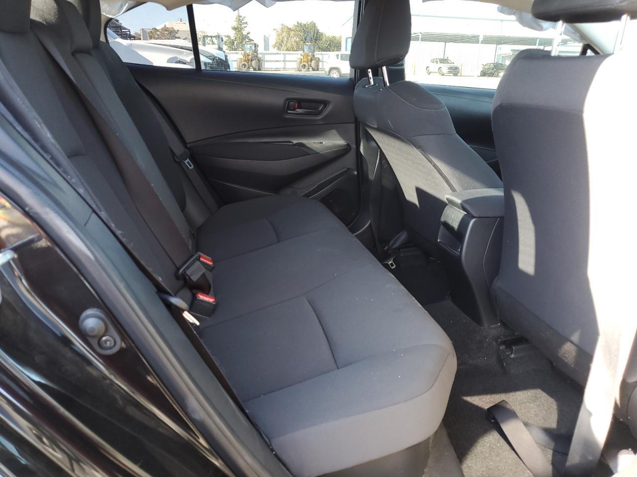 2022 TOYOTA COROLLA LE VIN:JTDEAMDE5NJ057733