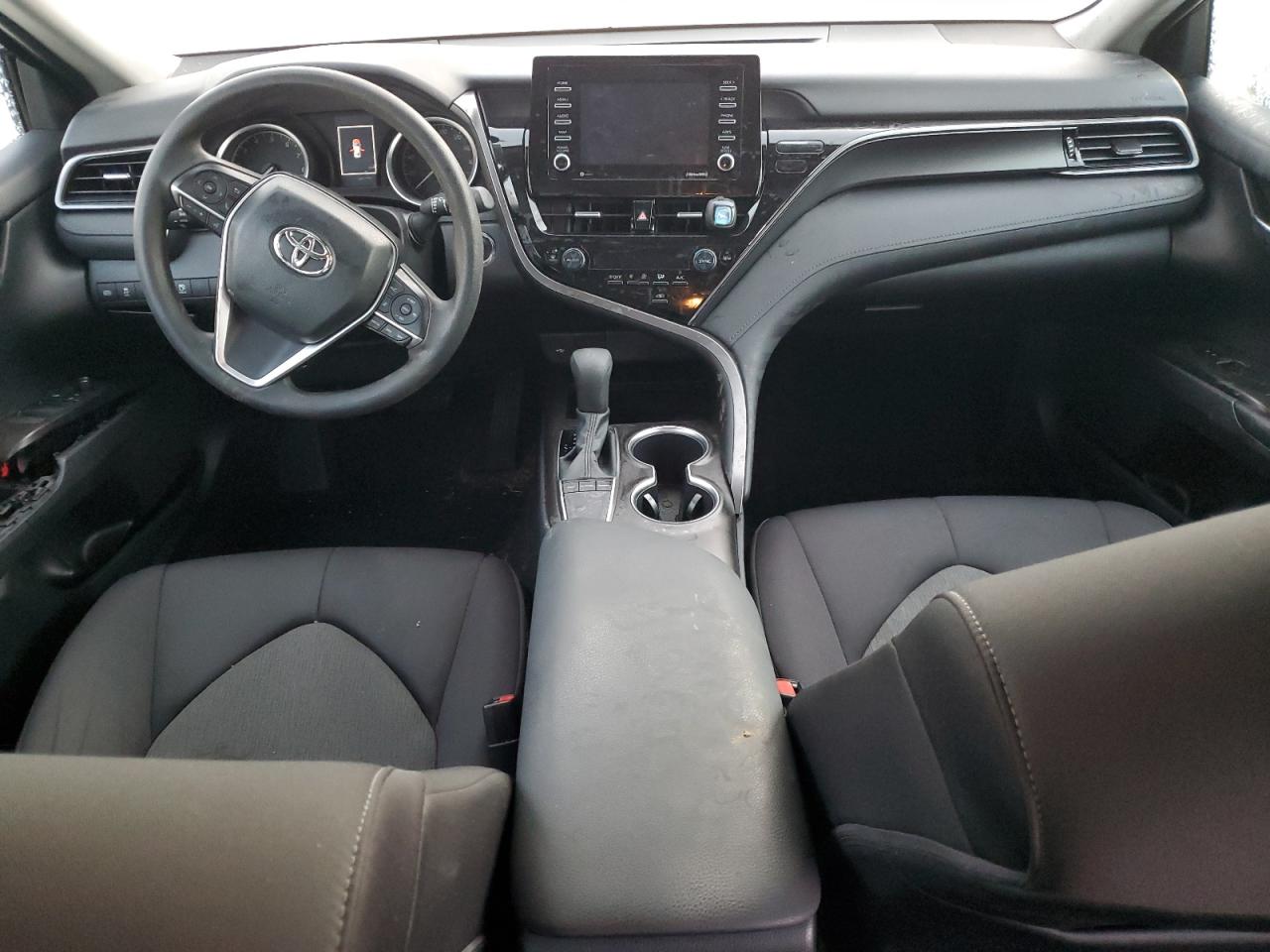 2022 TOYOTA CAMRY LE VIN:4T1R11AK0NU631921