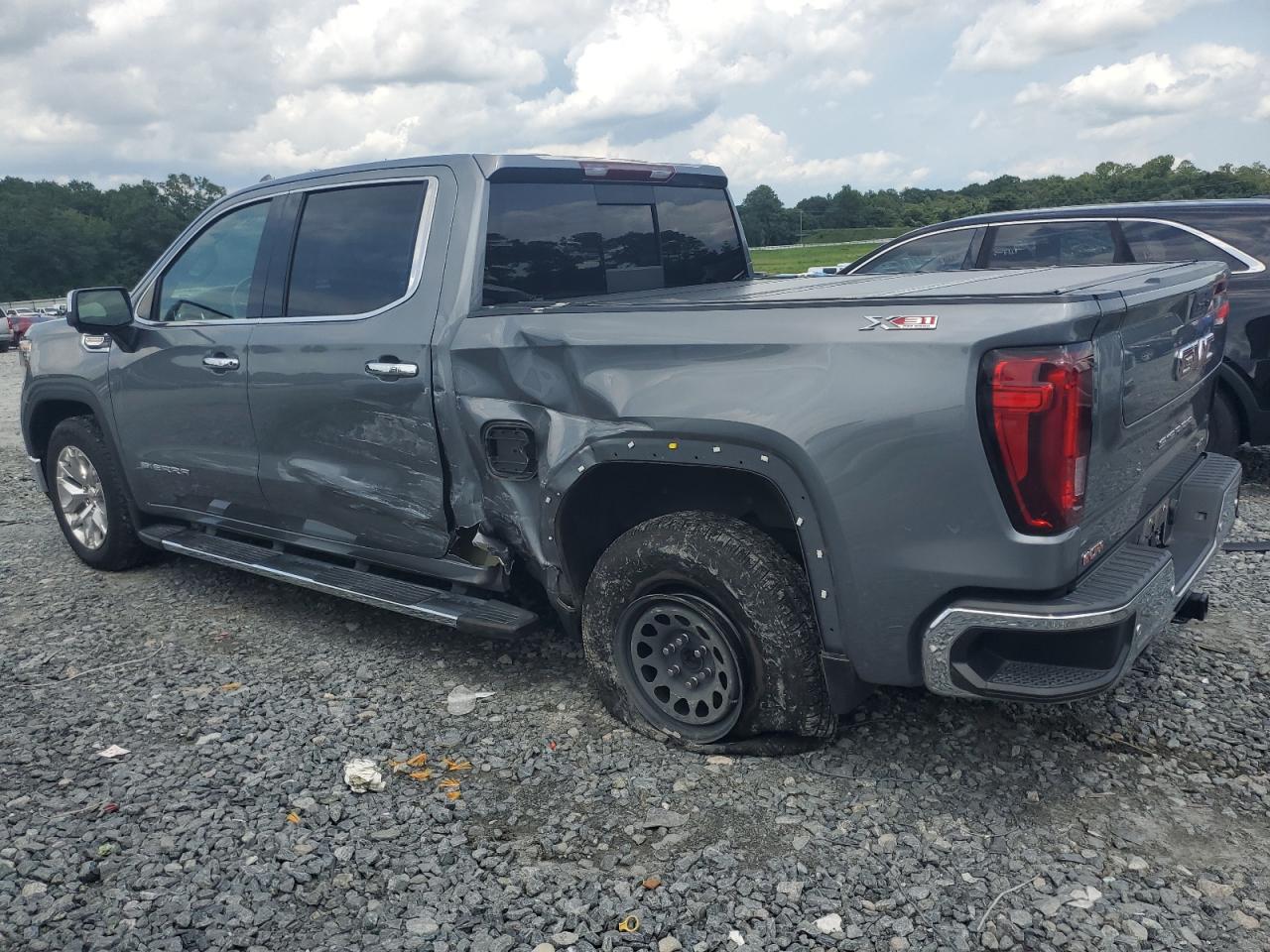 2022 GMC SIERRA LIMITED K1500 SLT VIN:3GTU9DED4NG118565