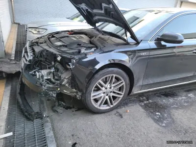 2015 Audi A8 WAUZZZ4H5FN029746 VIN:WAUZZZ4H5FN029746