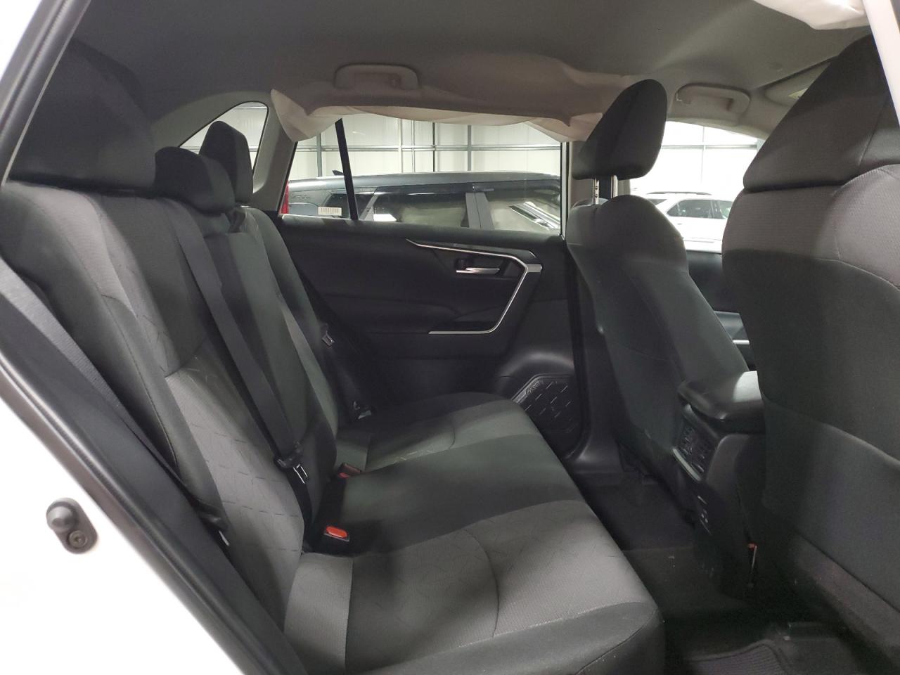 2023 TOYOTA RAV4 XLE VIN:2T3P1RFV0PW370535