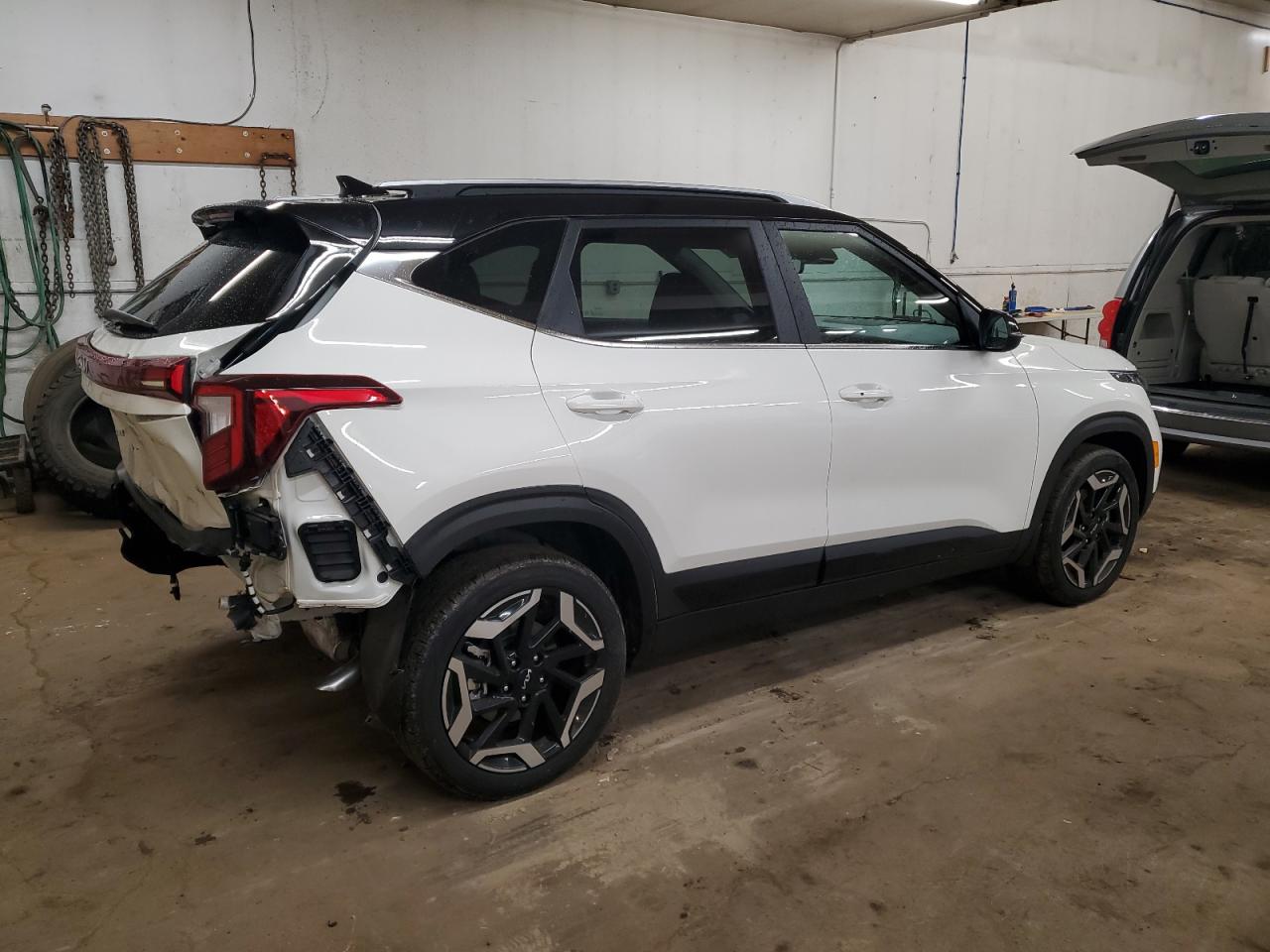2024 KIA SELTOS SX VIN:KNDETCA70R7591607