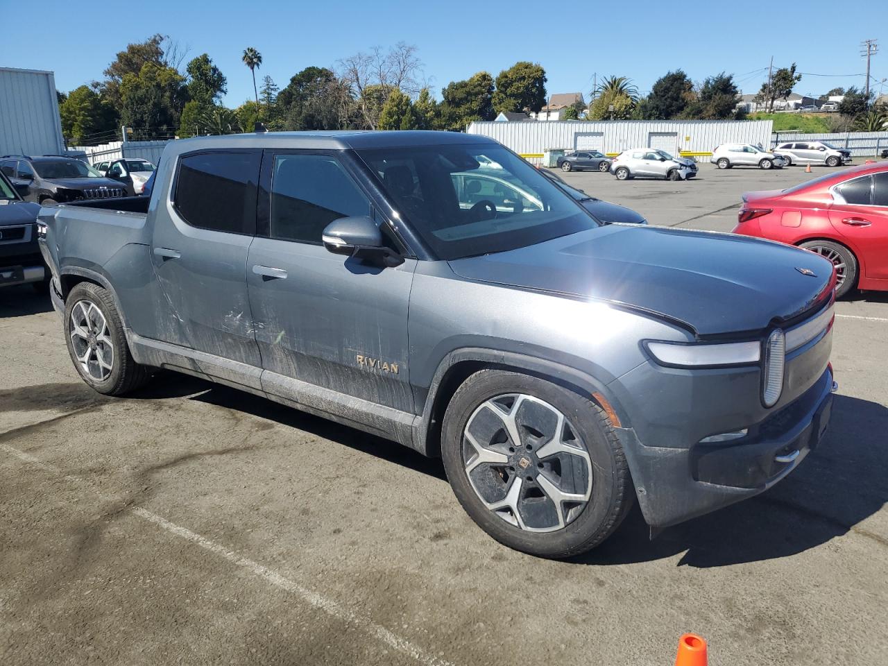 2022 RIVIAN R1T ADVENTURE VIN:7FCTGAAA5NN014843