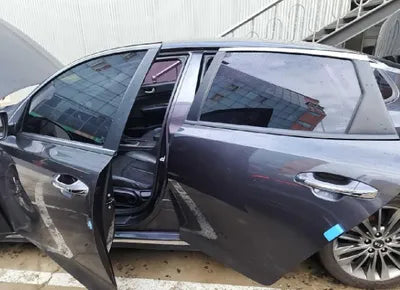 2016 Kia K5 KNAGS416BGA082404 VIN:KNAGS416BGA082404