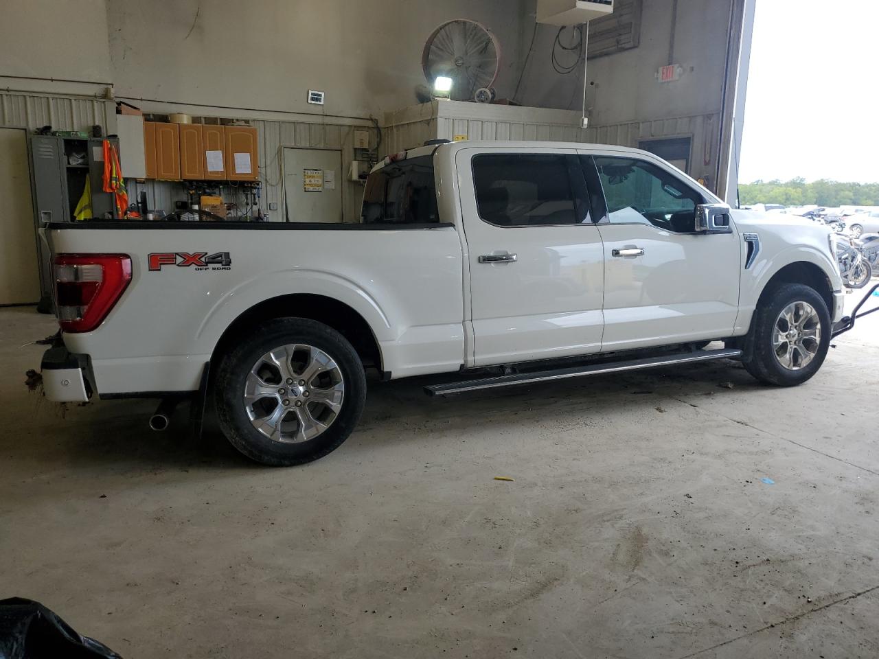 2022 FORD F150 SUPERCREW VIN:1FTFW1E87NFA70595