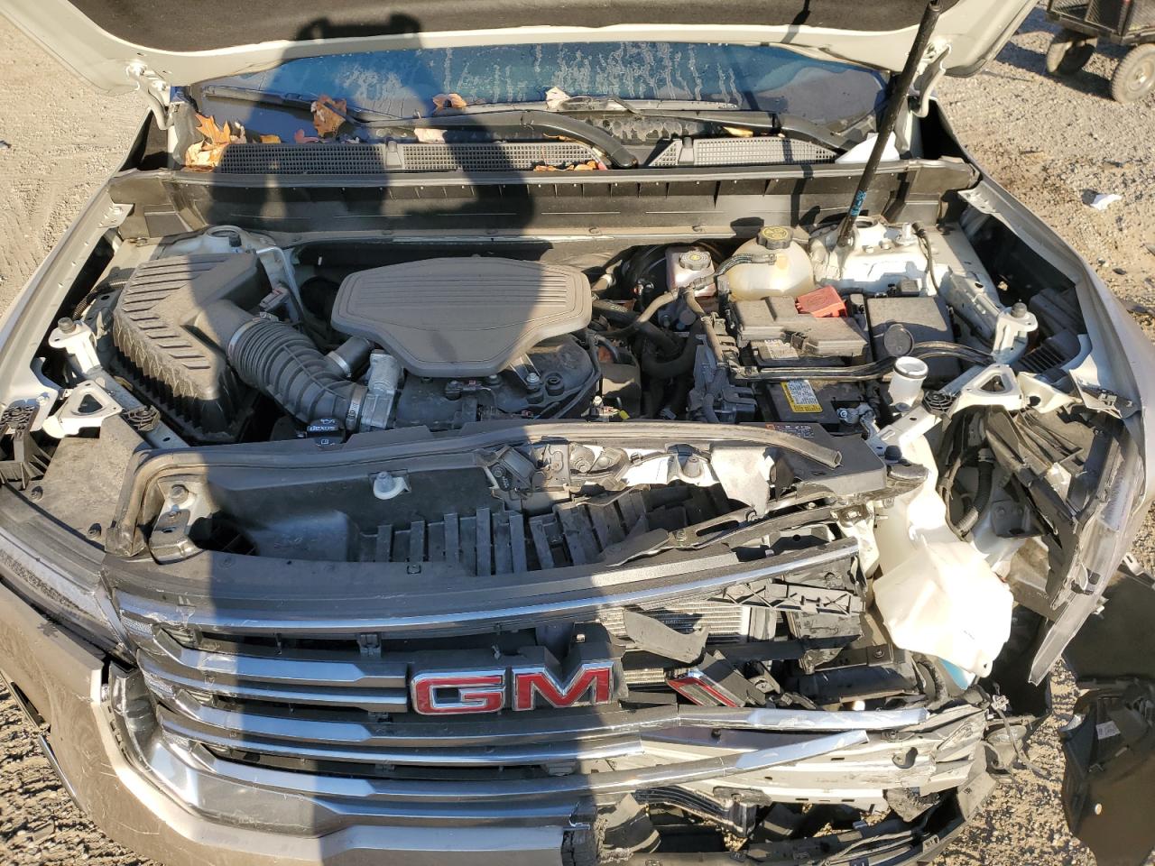 2022 GMC ACADIA AT4 VIN:1GKKNLLS9NZ140645