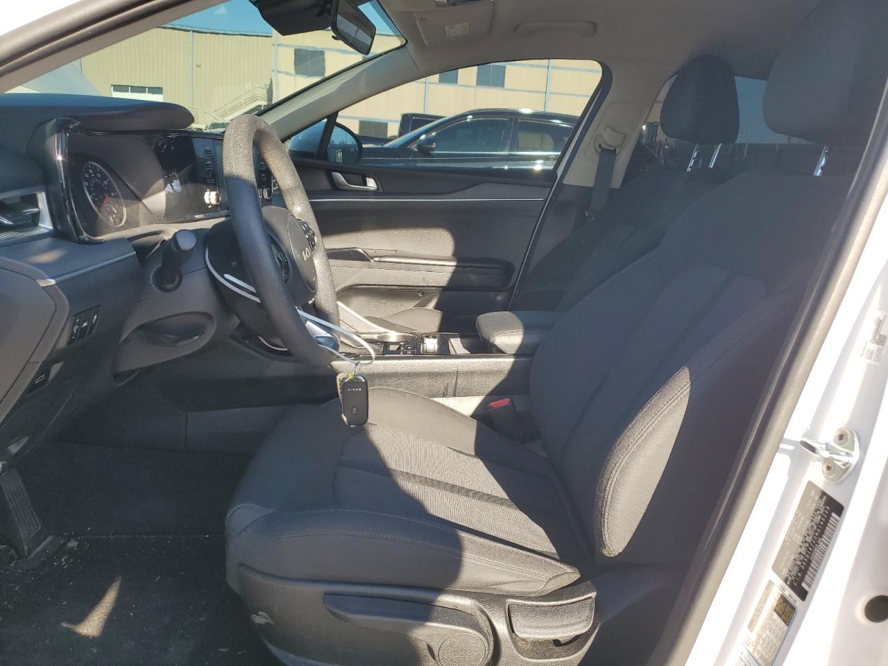2022 KIA K5 LXS VIN:5XXG14J20NG146228