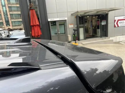 2019 Toyota RAV4 VIN: