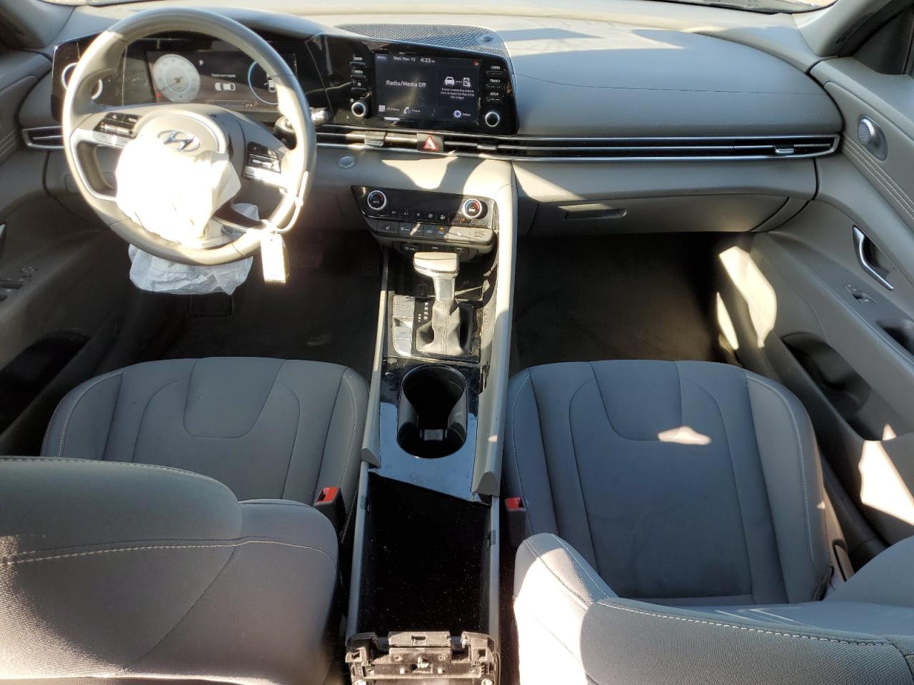 2022 HYUNDAI ELANTRA SEL VIN:5NPLS4AG4NH062442