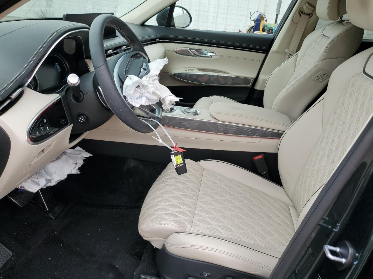 2023 GENESIS GV70 BASE VIN:KMUMCDTC5PU137831