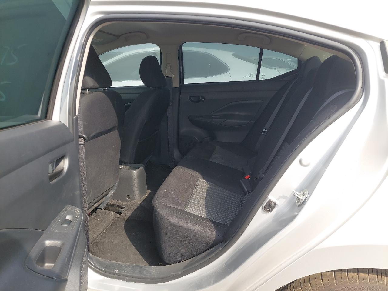 2024 NISSAN SUNNY VIN:3N1CN8AD6RL******