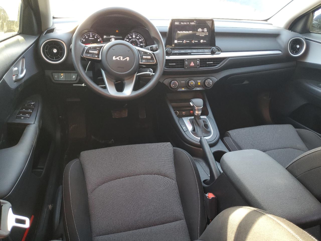 2024 KIA FORTE LX VIN:3KPF24AD8RE805455