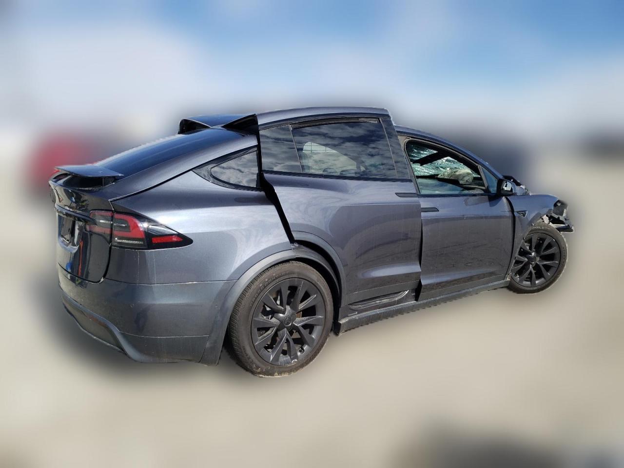 2023 TESLA MODEL X  VIN:7SAXCBE5XPF367833