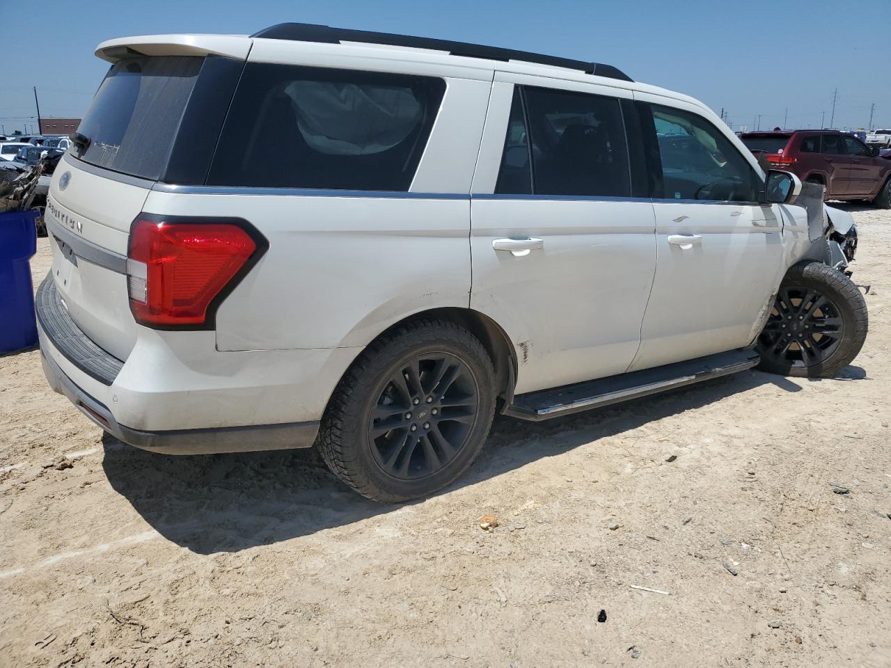 2022 FORD EXPEDITION XLT VIN:1FMJU1HT5NEA57068