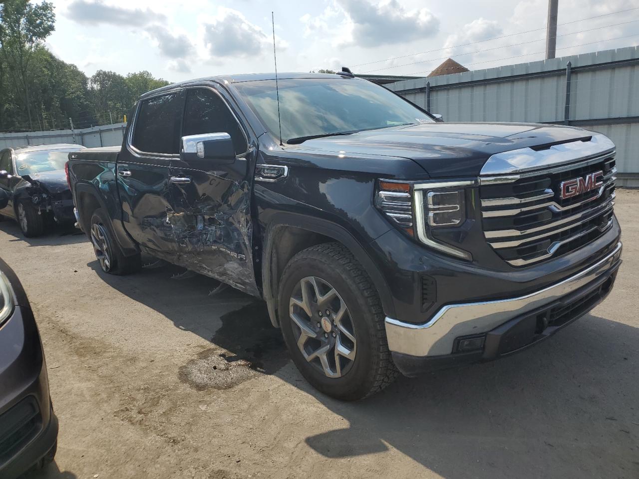 2023 GMC SIERRA K1500 SLT VIN:1GTUUDE87PZ184337