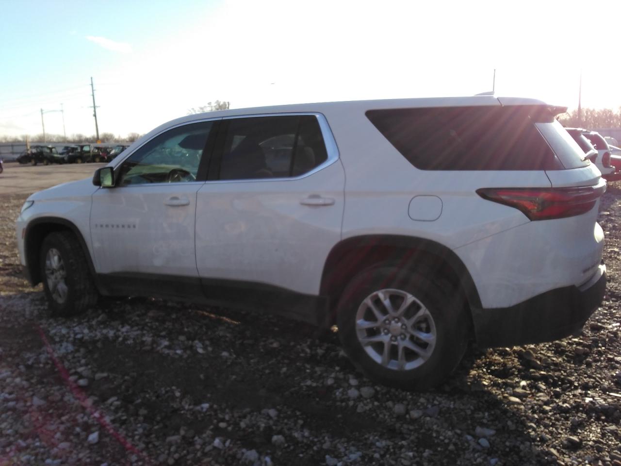 2023 CHEVROLET TRAVERSE LS VIN:1GNEVFKW0PJ339381