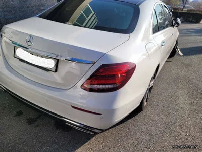 2019 Mercedes-Benz E 300 WDDZF4JB4KA685085 VIN:WDDZF4JB4KA685085