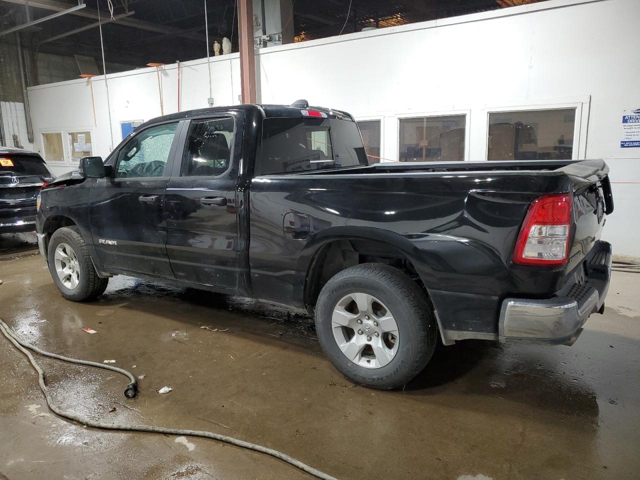 2024 RAM 1500 BIG HORN/LONE STAR VIN:1C6SRFBT4RN192040