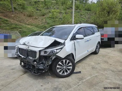 2017 Kia Carnival VIN: