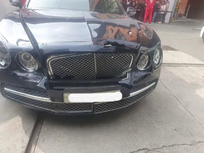 2016 Bentley Flying Spur SCBEL53W3GC056083 VIN:SCBEL53W3GC056083