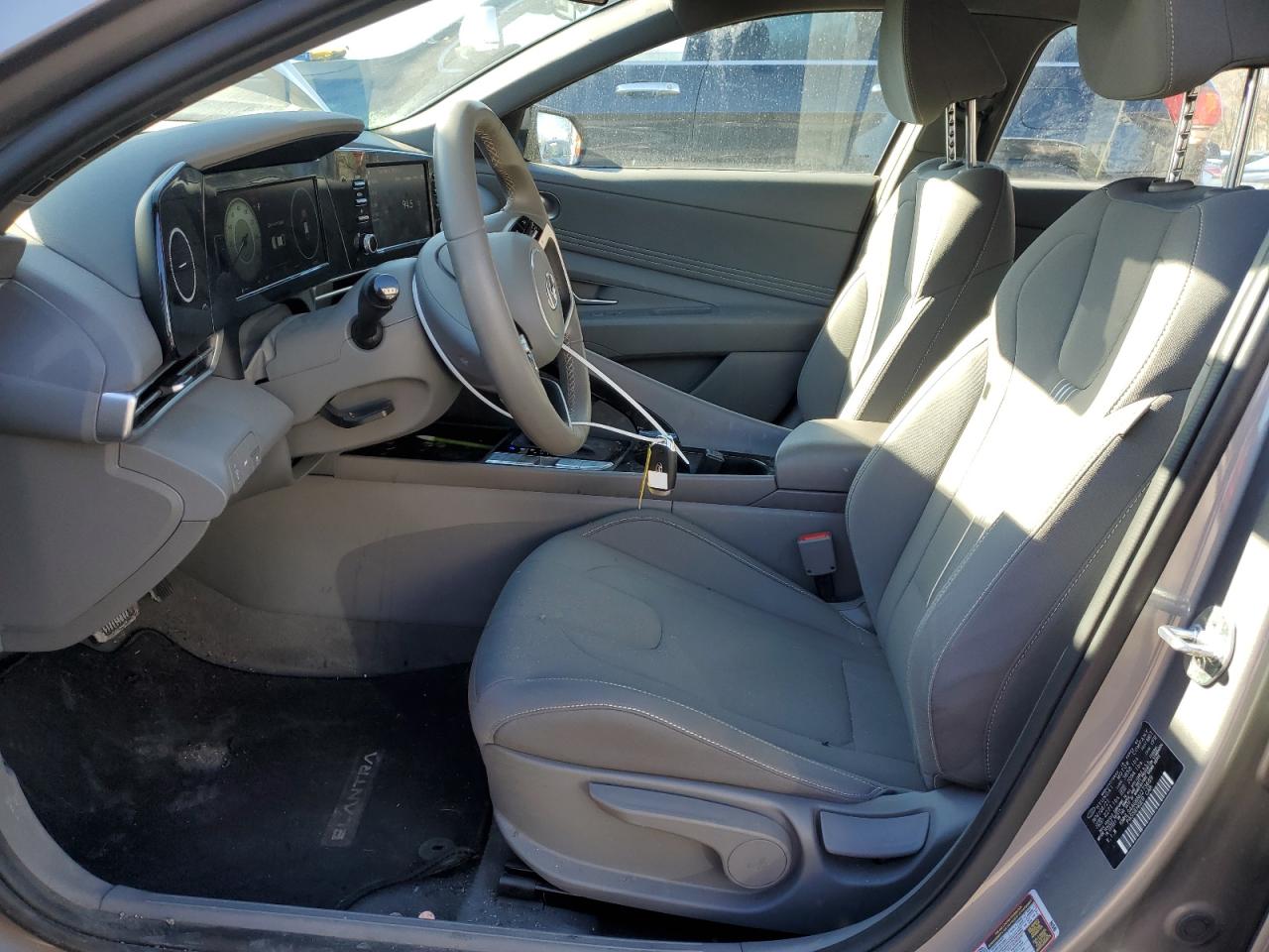 2022 HYUNDAI ELANTRA SEL VIN:KMHLS4AG6NU273689